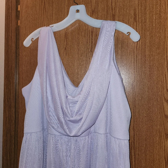 David's Bridal Size 24 Iris/Lavender Long Bridesmaid Dress with Cowl Neck Back - Picture 14 of 16
